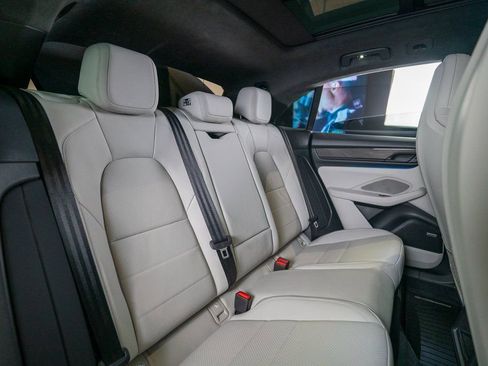 New 2025 Porsche Macan Turbo Electric AWD/4WD image 42