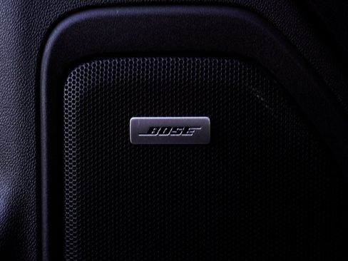 Used 2021 GMC Sierra 1500 SLT w/ SLT Premium Plus Package image 18