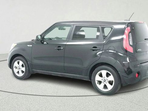 Used 2017 Kia Soul FWD image 5