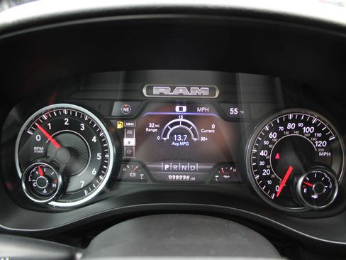 Used 2023 RAM 1500 Big Horn image 21