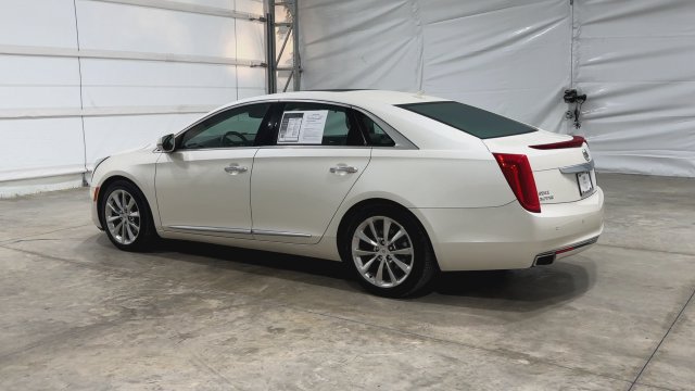Used 2013 Cadillac XTS Premium FWD image 2