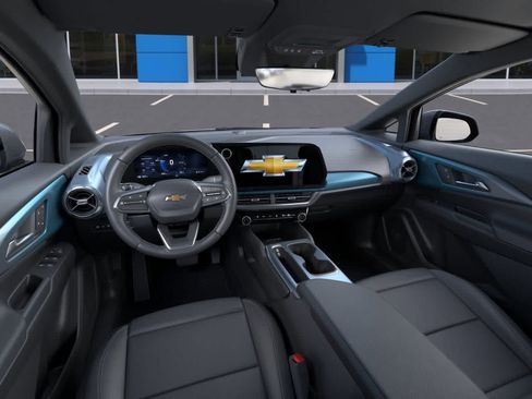 New 2026 Chevrolet Equinox EV LT w/ Convenience Package II FWD image 15