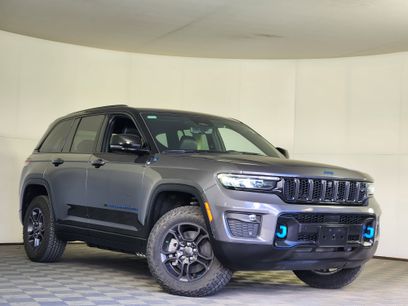 Used 2025 Jeep Grand Cherokee Trailhawk w/ Advanced Protech Group II