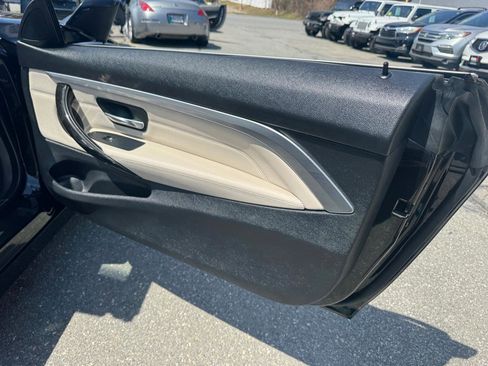 Used 2018 BMW 430i Convertible image 34