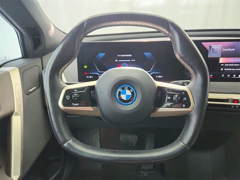 Used 2024 BMW iX xDrive50 image 16