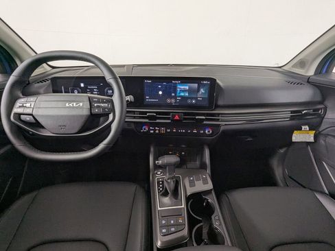 New 2026 Kia Sportage SX FWD image 15