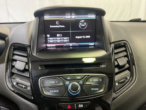 Used 2015 Ford Fiesta SE w/ Equipment Group 201A FWD image 18