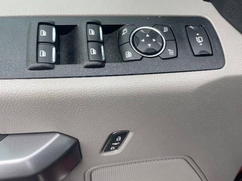 Used 2020 Ford F250 XLT w/ XLT Value Package AWD/4WD image 9
