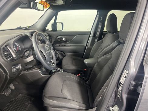Used 2022 Jeep Renegade Altitude w/ Convenience Group AWD/4WD image 15