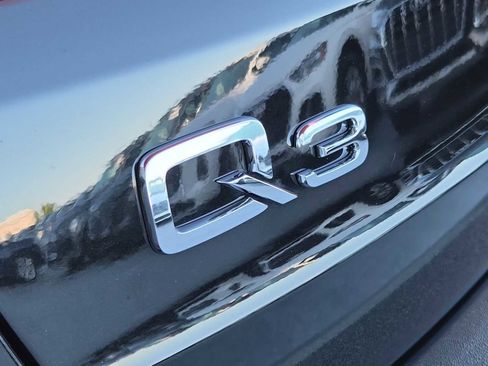 Certified 2025 Audi Q3 2.0T Premium w/ Convenience Package image 10