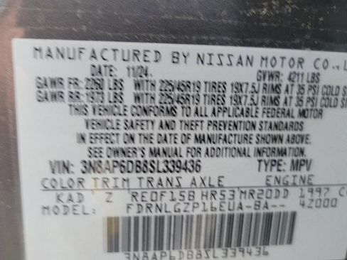 Certified 2025 Nissan Kicks SR w/ Illumination Package image 30