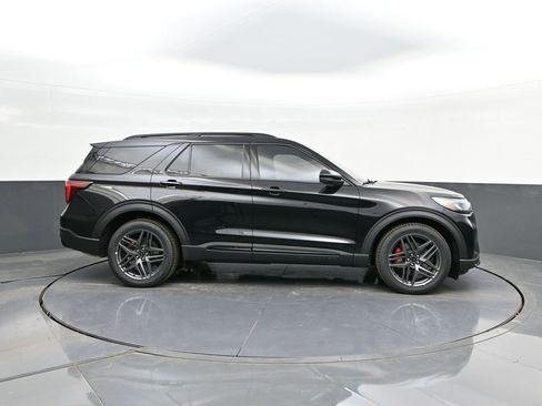 New 2026 Ford Explorer ST w/ Sun And Sound Package image 25