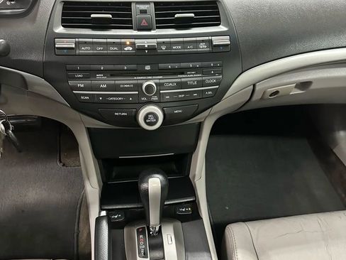 Used 2009 Honda Accord EX-L image 27