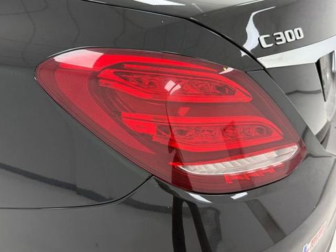 Used 2017 Mercedes-Benz C 300 Sedan image 8