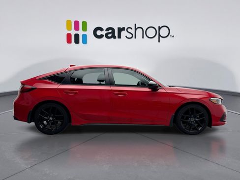 Used 2023 Honda Civic Sport image 6