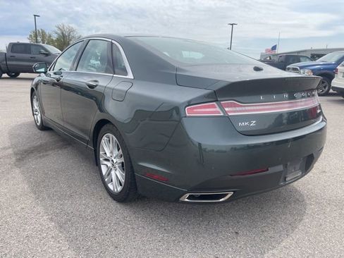 Used 2016 Lincoln MKZ FWD image 5