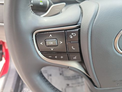 Used 2024 Lexus ES 350 w/ Premium Package FWD image 26