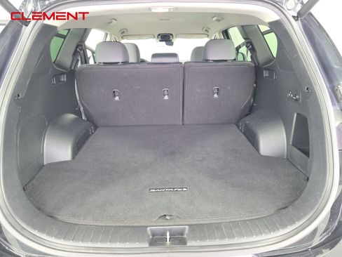 Used 2022 Hyundai Santa Fe SEL w/ Convenience Package image 9
