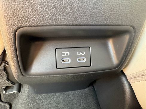 Used 2024 Toyota Corolla XLE FWD image 29