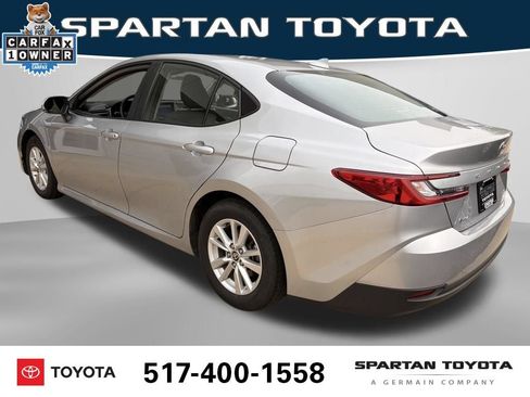Used 2025 Toyota Camry LE FWD image 3