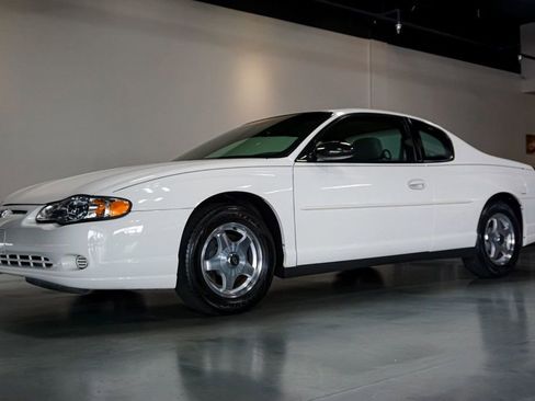 Used 2004 Chevrolet Monte Carlo LS w/ Preferred Equipment Group image 3