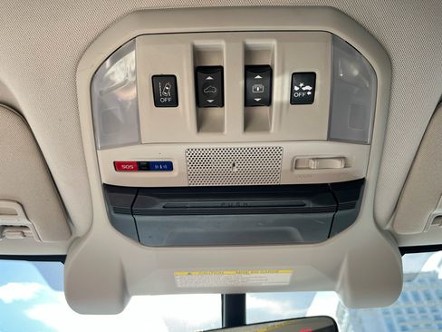 Used 2020 Subaru Ascent Limited w/ Technology Package AWD/4WD image 27