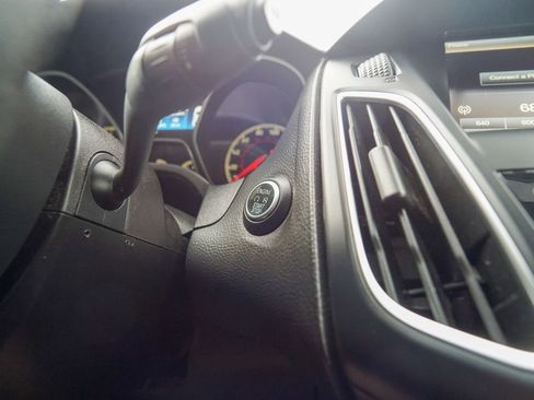 Used 2015 Ford Focus ST w/ Equipment Group 402A FWD image 20