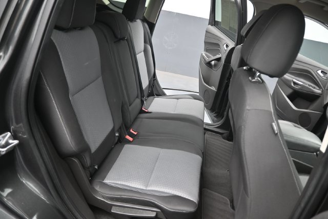Used 2017 Ford Escape SE w/ Equipment Group 201A FWD image 14