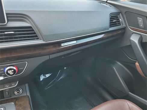 Used 2018 Audi Q5 2.0T Premium image 27