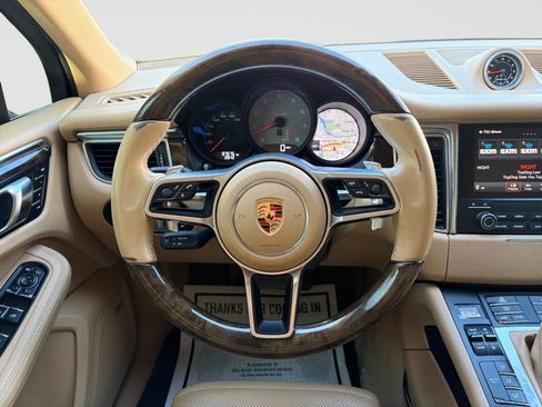 Used 2017 Porsche Macan S AWD/4WD image 28