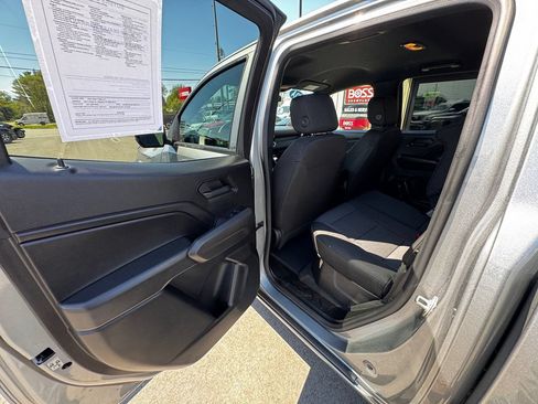 Used 2024 Chevrolet Colorado Trail Boss w/ LPO, Skid Plate Package AWD/4WD image 36