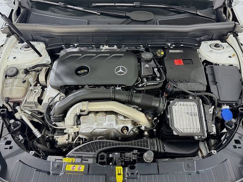 Certified 2026 Mercedes-Benz GLB 250 image 12