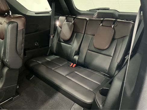 Used 2021 Ford Explorer Platinum w/ Equipment Group 601A image 39