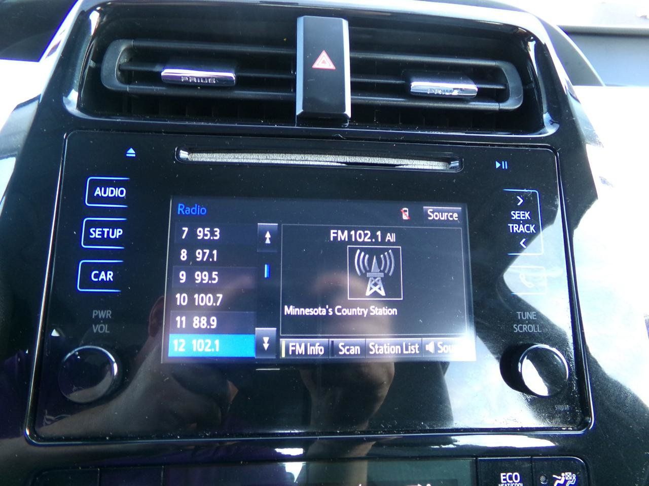 Used 2016 Toyota Prius Two FWD image 14