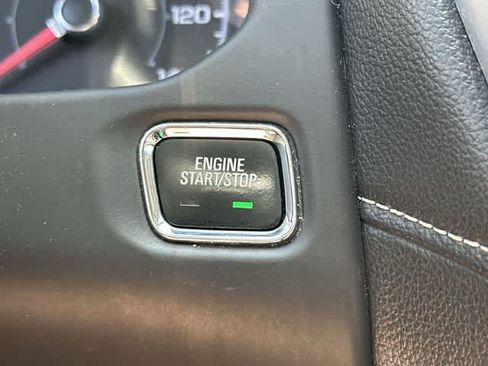 Used 2017 GMC Acadia SLE AWD/4WD image 10