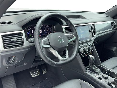 Used 2023 Volkswagen Atlas Cross Sport SEL Premium R-Line image 13