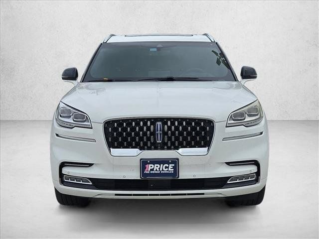 Used 2020 Lincoln Aviator Grand Touring w/ Equipment Group 302A AWD/4WD image 2