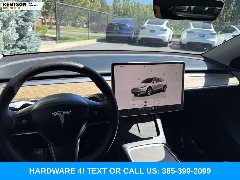 Used 2023 Tesla Model Y Long Range AWD/4WD image 17