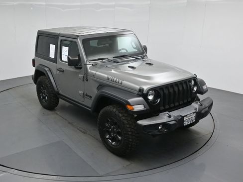 Used 2023 Jeep Wrangler Willys image 35