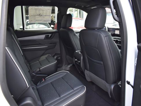 New 2026 Buick Enclave Sport Touring w/ Power Package image 6