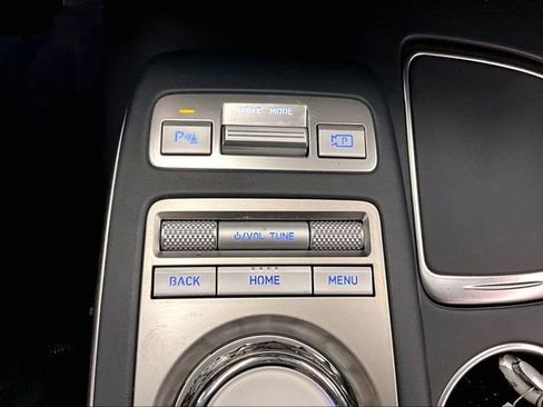 Used 2024 Genesis GV70 3.5T Sport w/ Sport Prestige Package image 38