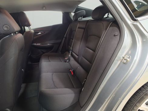 Used 2025 Chevrolet Malibu LT FWD image 14