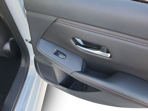 New 2025 Nissan Sentra SR w/ SR Premium Package image 24