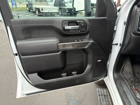 Used 2023 Chevrolet Silverado 2500 LTZ image 14