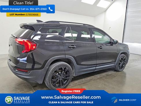 Used 2021 GMC Terrain SLE w/ Driver Convenience Package FWD image 4