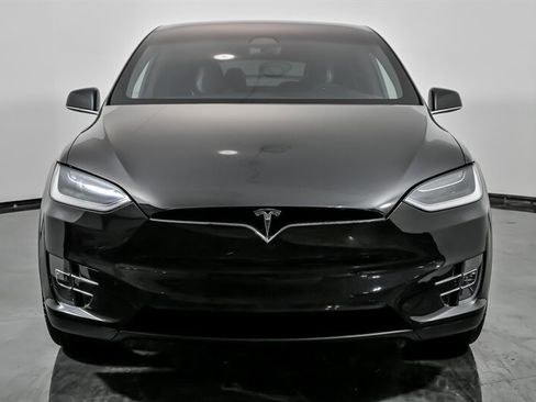 Used 2017 Tesla Model X 100D image 4
