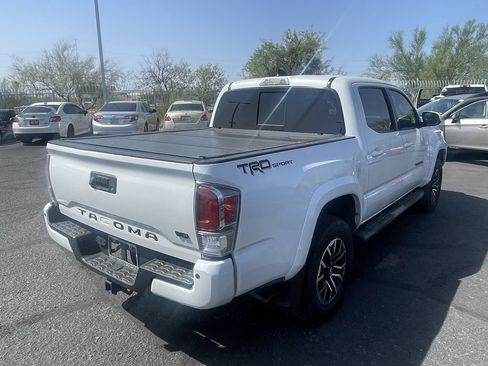 Used 2021 Toyota Tacoma TRD Sport w/ Technology Package RWD image 12