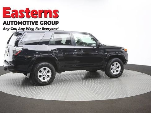 Used 2015 Toyota 4Runner SR5 AWD/4WD image 45