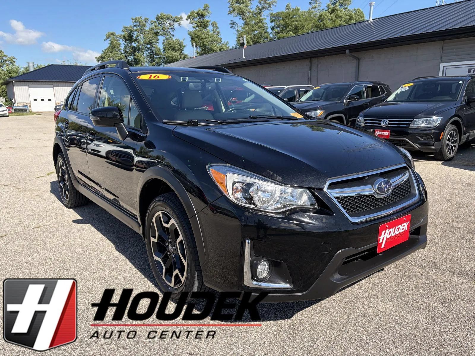 Used 2016 Subaru Crosstrek 2.0i Limited AWD/4WD image 1