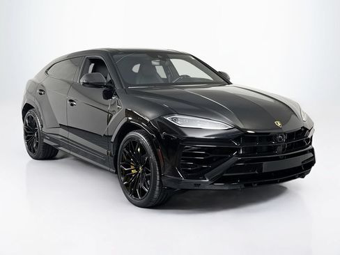 Used 2025 Lamborghini Urus SE AWD/4WD image 7